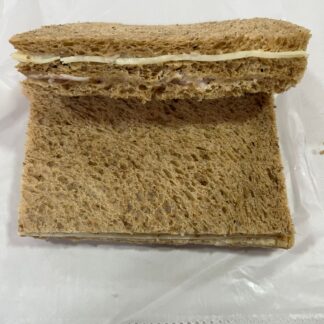 Sandwich de miga de Jamón crudo y Queso